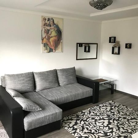 Fine Apartment Jelgava Exterior foto
